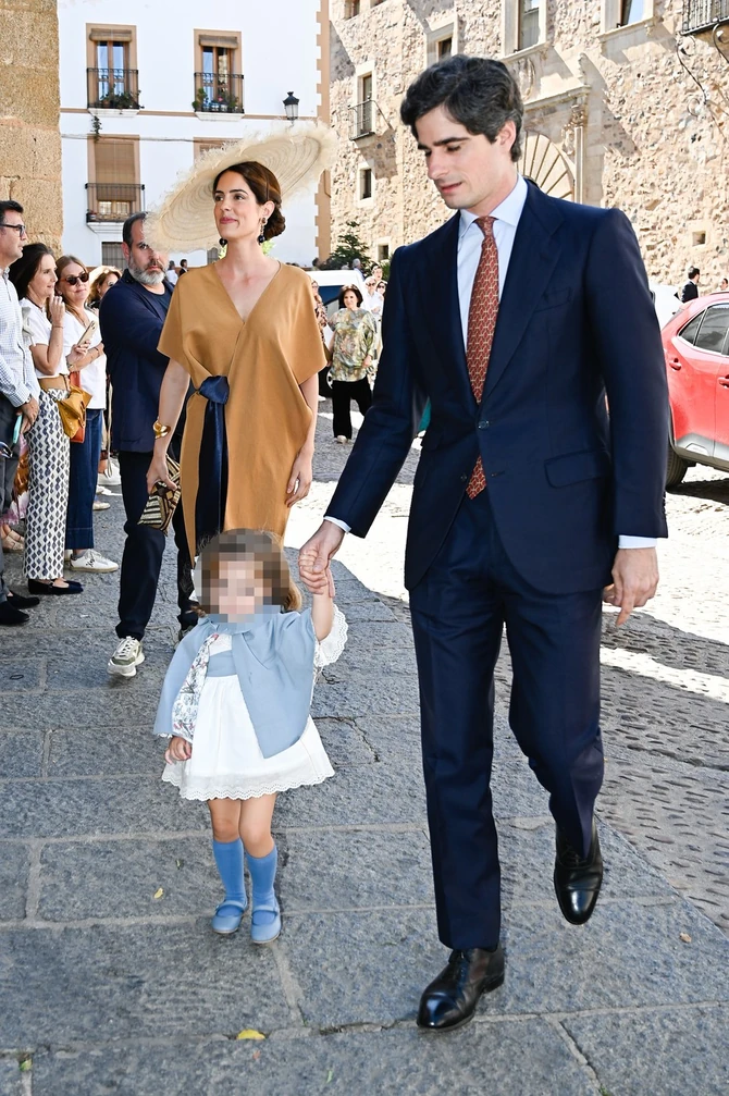 Fernando Fic-Džejms Stjuart sa ćerkom