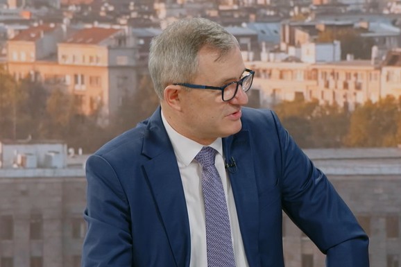 HITNO UPOZORENJE MINISTRA: Prevaranti zovu poljoprivrednike 