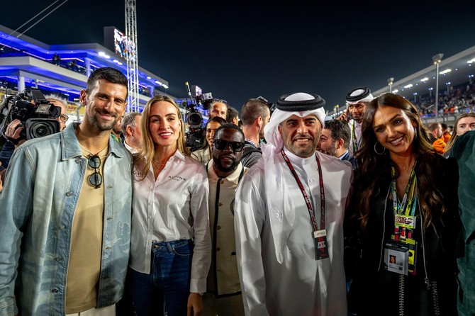 Novak Đoković i Džesika Alba u Kataru, tu su i Kevin Hart i Karmen Đorda