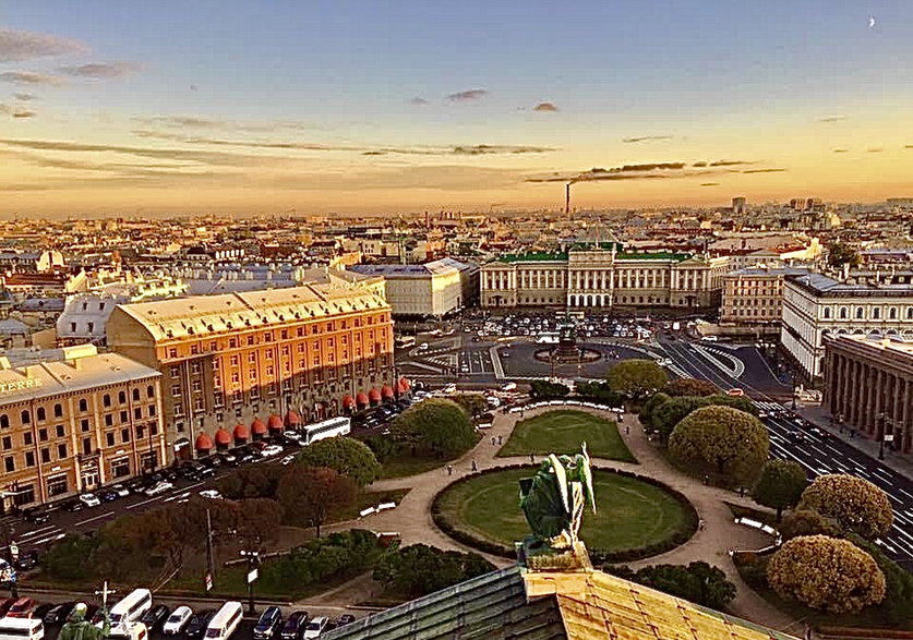Sankt Petersburg, miasto gdzie sztuka spotyka historię