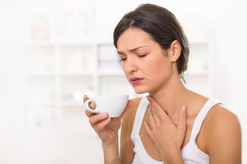 torokfájás, reflux, gyomorsav, koronavírus