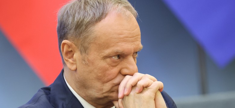 Donald Tusk chciał pokazać, że jest z niego "swój chłop", ale nie wyszło. Premier zaliczył wpadkę