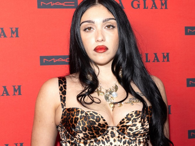 Madonina ćerka Lurdes Leon