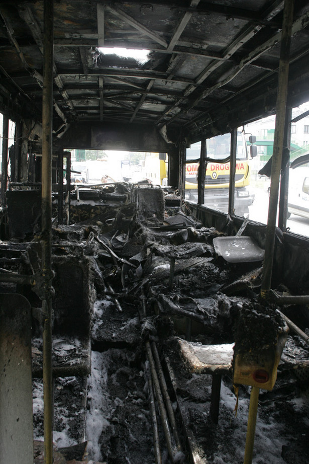 Warszawski autobus płonął jak pochodnia