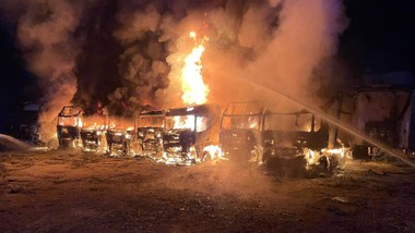 pożar w firmie: jak się zabezpieczyć przed jego skutkami