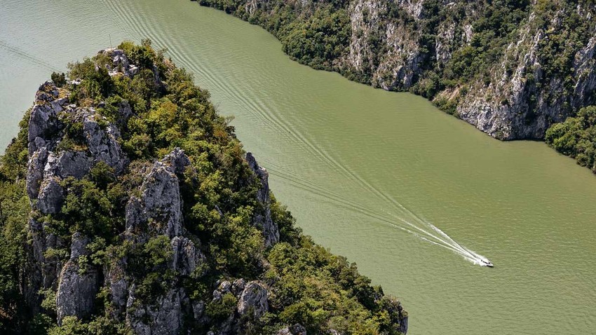 Pogled sa vidikovca Ploče