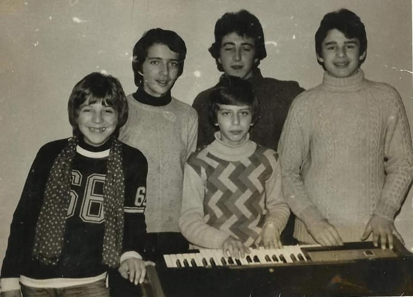 Braća Vlajko i Milan Đurđević i Igor Starović na muzičkim počecima u Valjevu