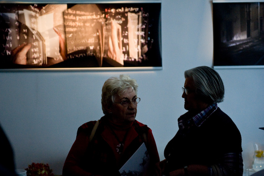 Wernisaż wystaw Jakuba Pierzchały "Księga niepokoju według Fernanda Pessoi, wersja 2.0" (fot. Monika Stolarska)