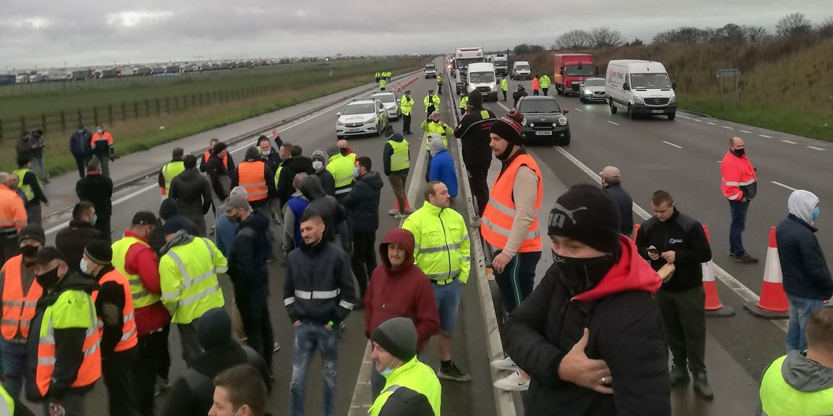 Kierowcy wyszli blokować trasę szybkiego ruchu