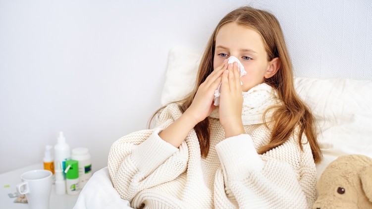 mit jelent zöld orrváladék antibiotikum