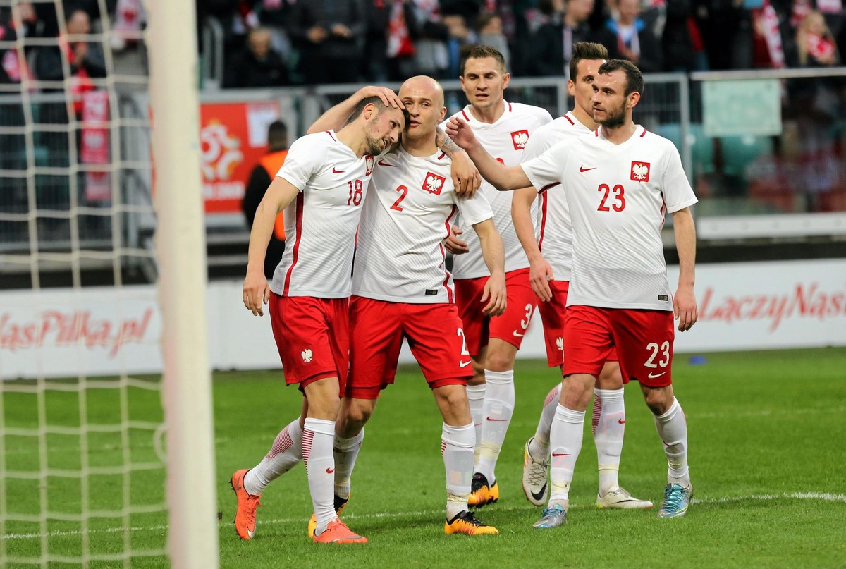 Reprezentacja znów z komentarzem Szpakowskiego. TVP kupiła też prawa do Euro 2020 i Ligi Narodów