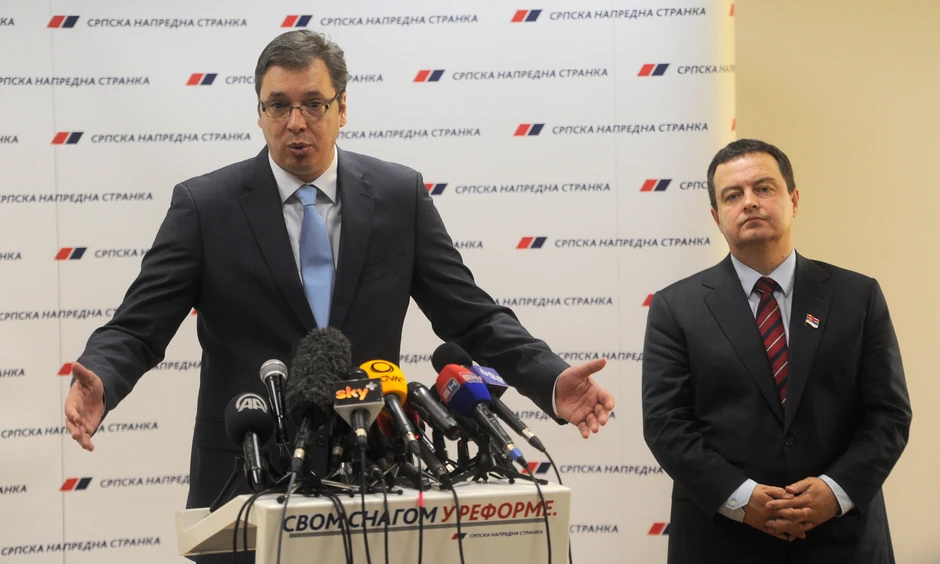 U drugoj godini Dačićevog premijerskog mandata izvršena je obimna rekonstrukcija vlade