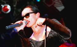 "Kora. Się żyje" – ukazuje się biografia wokalistki Maanam autorstwa Katarzyny Kubisiowskiej