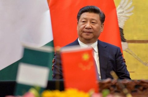 Chinese President, Xi Jinping attends a signing ceremony with President of the Federal Republic of Nigeria, Muhammadu Buhari (not pictured) at the Great Hall of the People in Beijing, April 12, 2016. REUTERS/Kenzaburo Fukuhara/Pool