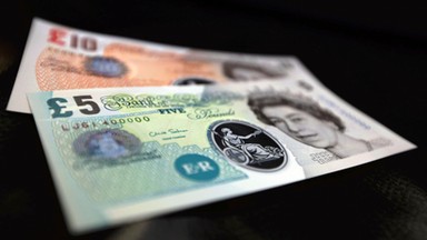 Bank Anglii coraz bliżej wprowadzenia plastikowych banknotów