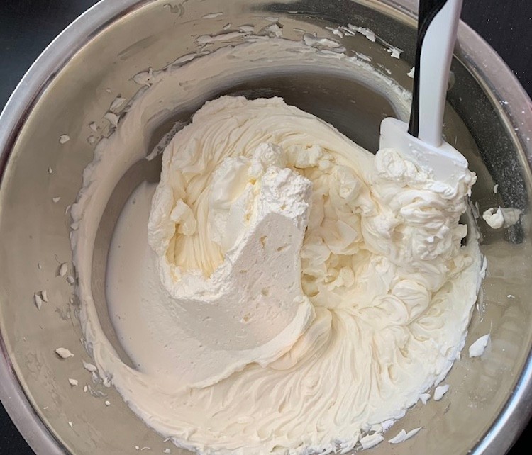 Red Velvet tortičky, inšpirované originálnym americkým receptom.