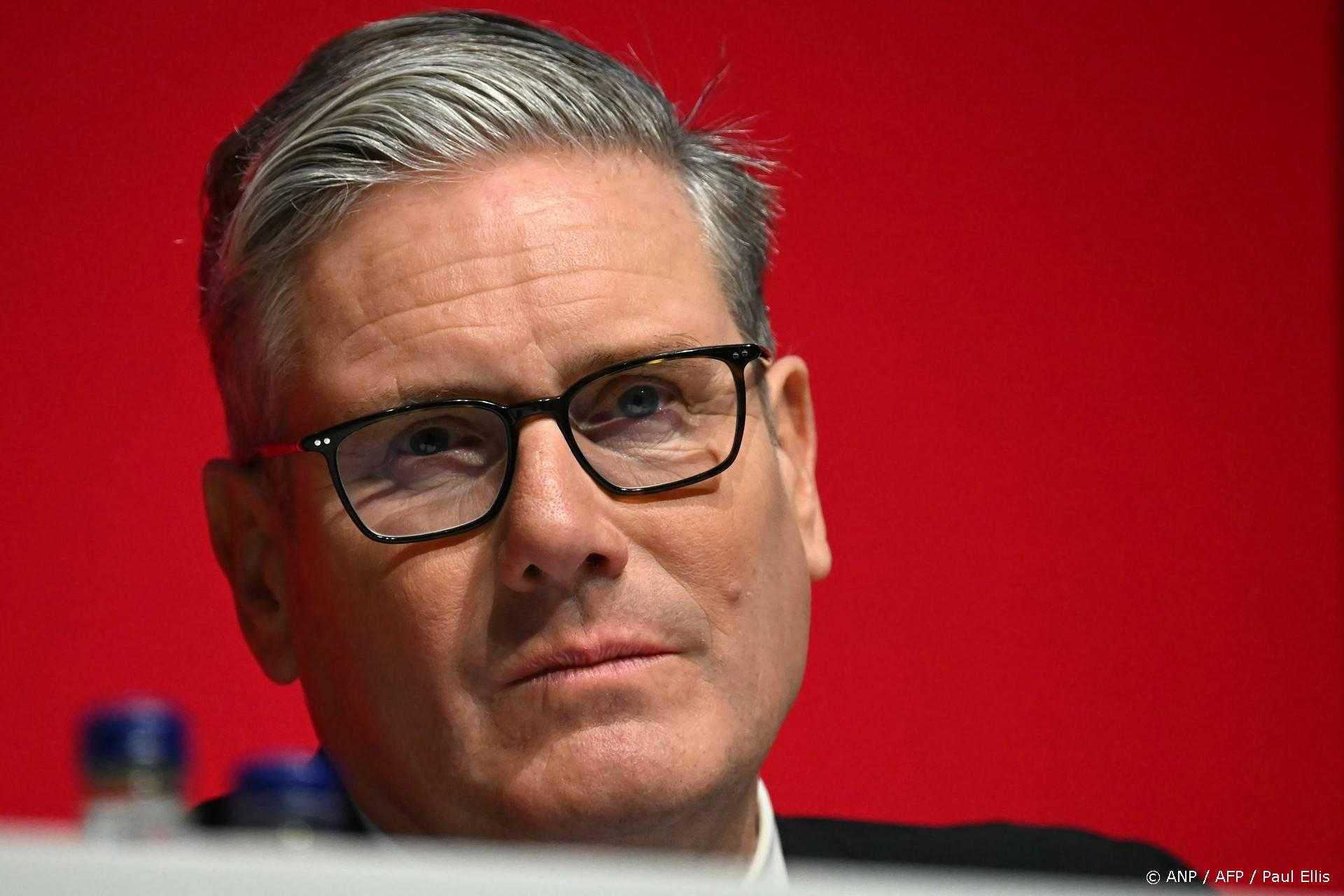Starmer noemt Farage's immigratieplannen racistisch