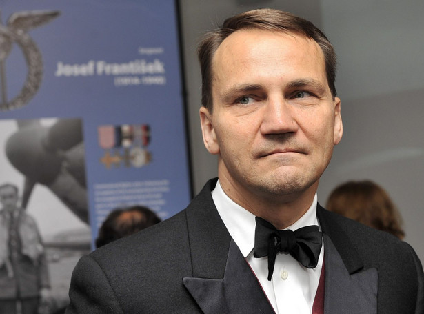 Sikorski: Pomoc Unii Europejskiej dla Grecji była błędem