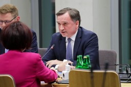 Bochenek: Cała prawica obroni Ziobrę