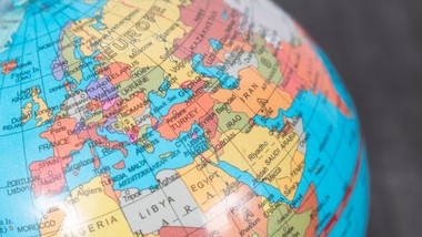 12 kategorii, 12 pytań. QUIZ ze stolic. Poziom ekspert to 9/12