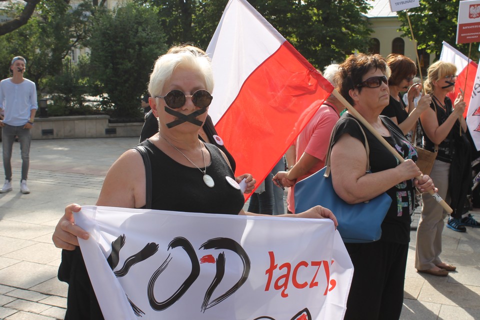 Protest KOD w Kielcach 