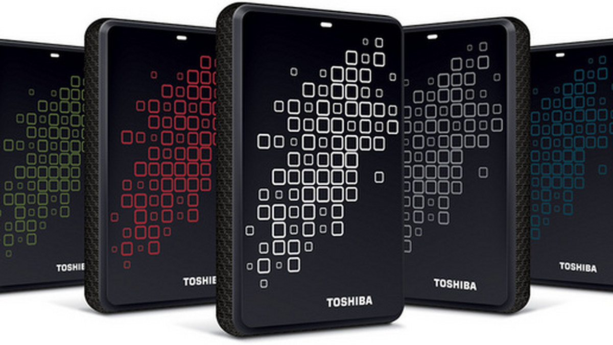 Toshiba Canvio 3.0 są dyskami zewnętrznymi  o  trzech wielkościach pojemności: 500 GB, 750 GB i 1 TB. Współpracują one z szybkim interfejsem SuperSpeed USB 3.0.
