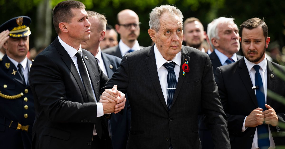 Na Ukrajinu pojede bojovat více než 100 Čechů.  Prezident souhlas podepsal