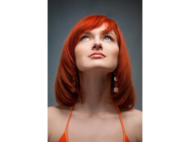 Modne fryzury i kolory włosów - wiosna 2011