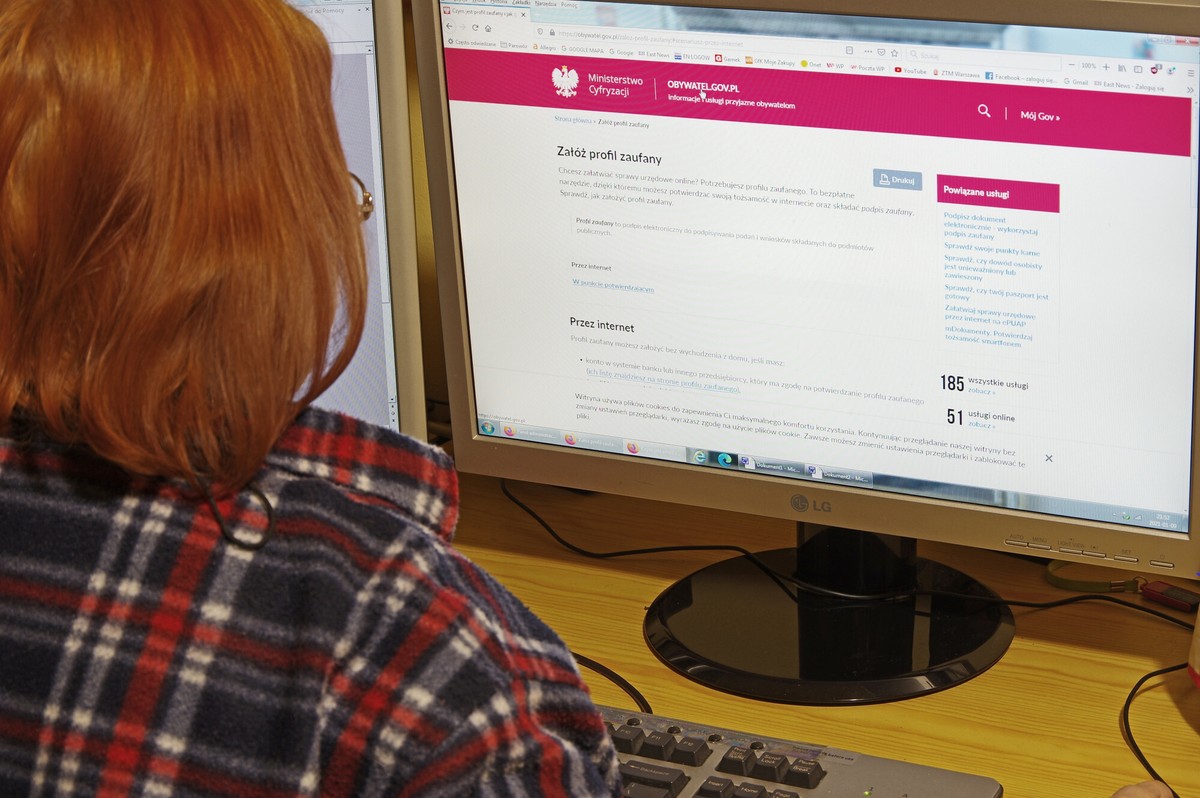 Ma 50 lat i wysłała 100 CV. Bez efektu. Aż znalazła pracę, gdzie o wiek nikt nie pyta