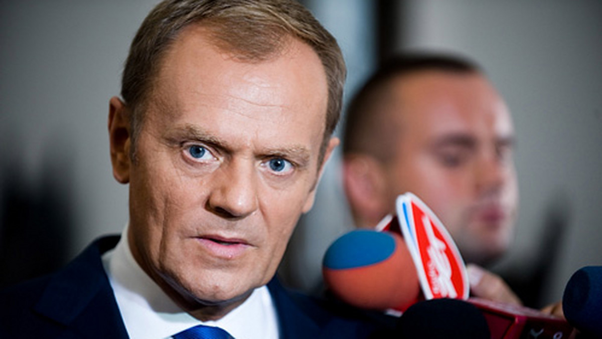 Premier Donald Tusk doczeka się w tym roku jeszcze dwóch książek biograficznych - informuje "Rzeczpospolita".