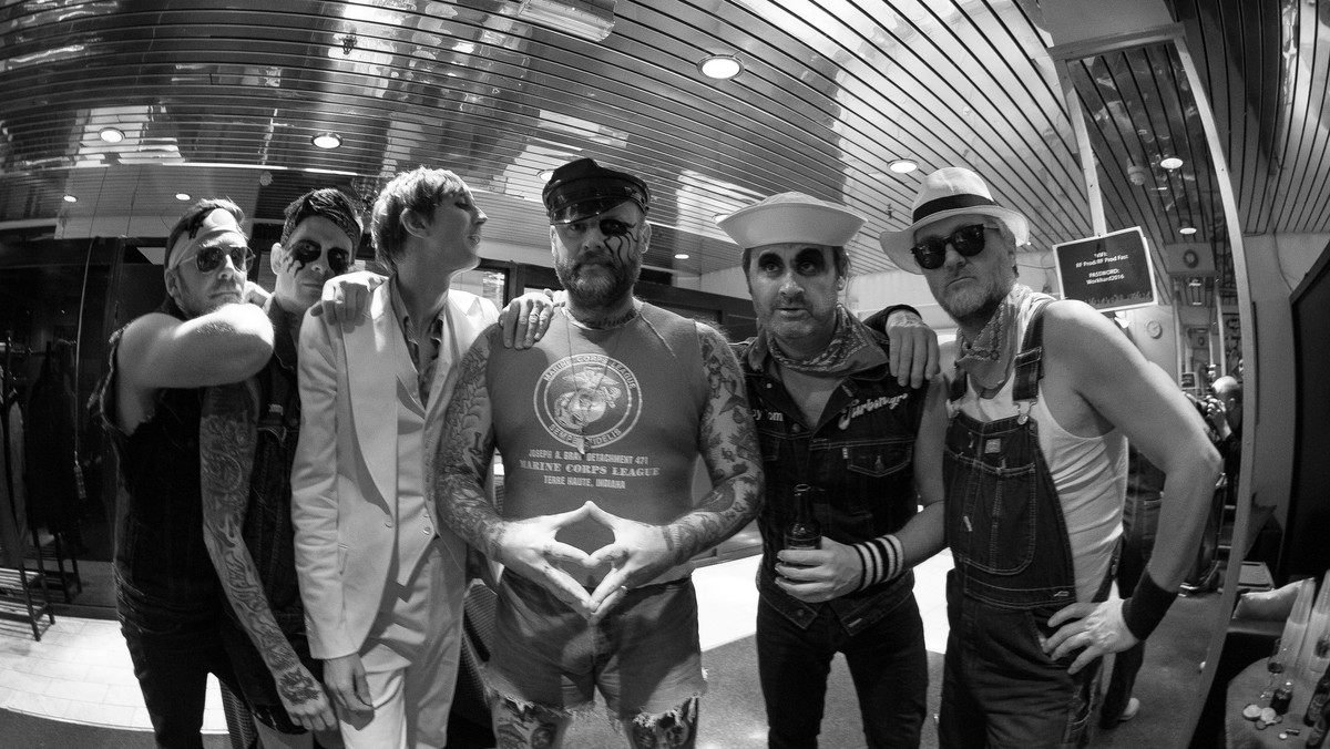 Turbonegro, Big Freedia, Egyptian Lover i Aldous Harding to kolejni artyści, których zobaczymy na OFF Festivalu 2018. Impreza odbędzie się w dniach 3-5 sierpnia w Dolnie Trzech Stawów.