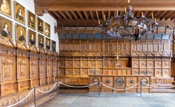 Niemieckie MSZ kazało usunąć historyczny krzyż. Baerbock wyraża ubolewanie