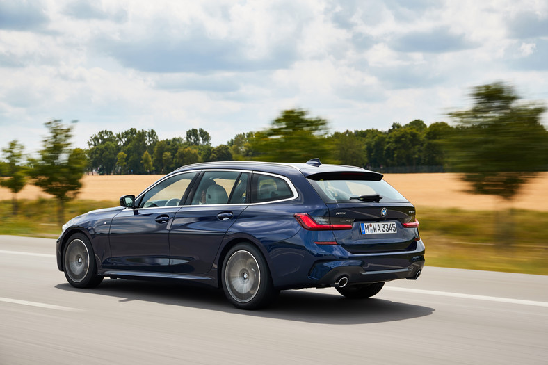 BMW 330d xDrive Touring