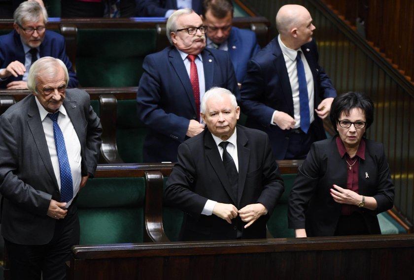 Nagła zmiana strategii. To zaszkodzi PiS 