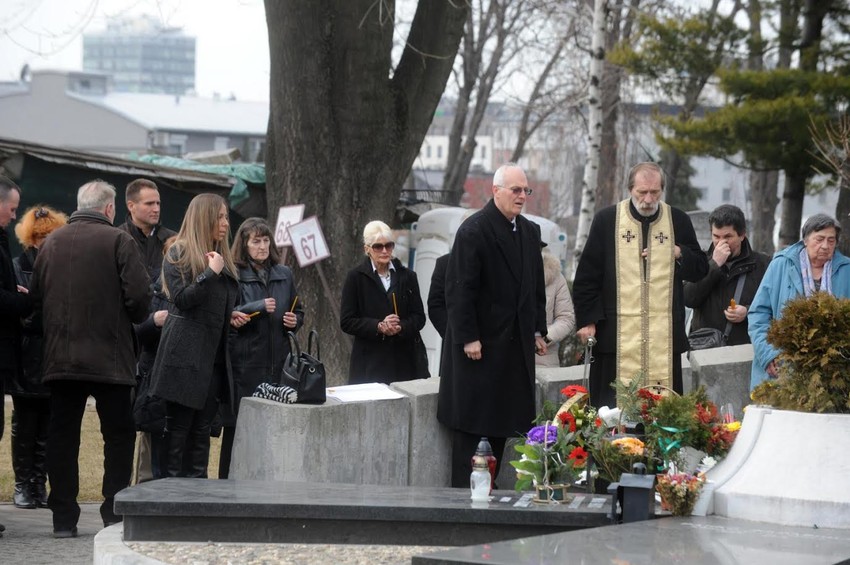 Miki je sahranjen u Aleji zaslužnih građana
