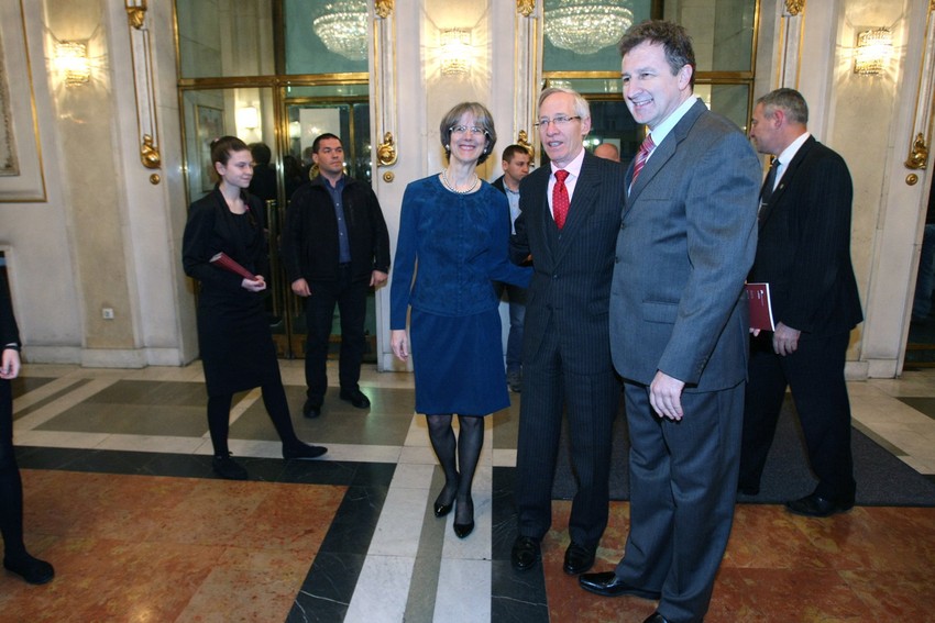 Ambasador SAD u Srbiji Majkl Kirbi sa suprugom