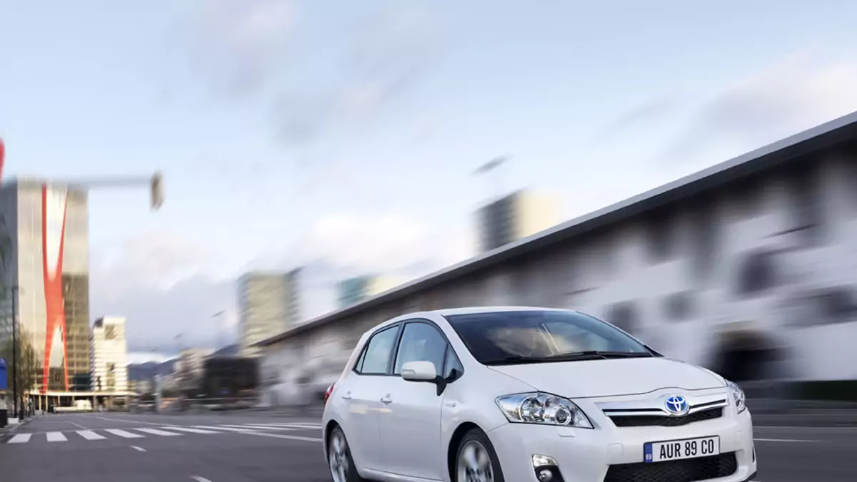 Toyota Auris HSD - Konkurencja dla Priusa