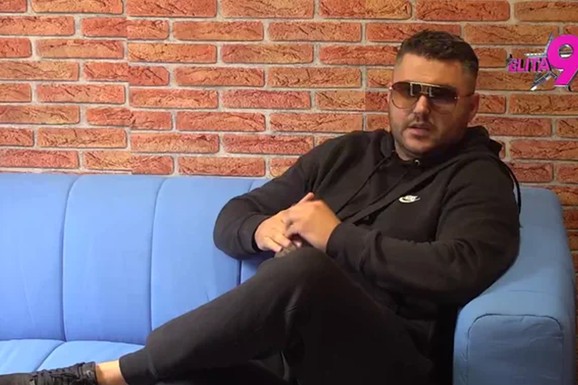 Mustafa Dudžić pokazao koliko je Stanija Dobrojević poštovala Asminovu majku: Objavio sliku iz porodičnog doma, OVO NE MOŽE DA JOJ ZABORAVI