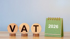 Kto i kiedy musi płacić VAT w 2026 – przewodnik dla małych przedsiębiorstw