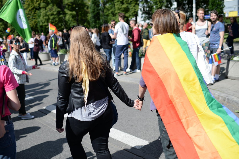 Równe prawa - wspólna sprawa - tak brzmiało hasło parady, która trzy miesiące temu przeszła ulicami stolicy