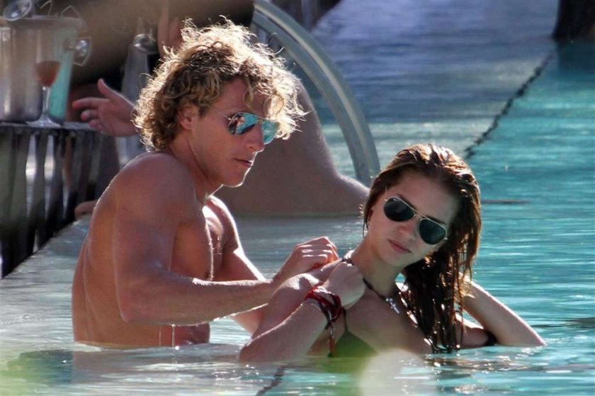 Diego Forlan i Zaira Nara