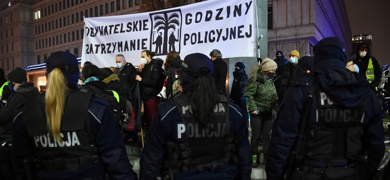 Obywatele RP protestowali przeciwko zakazowi przemieszczania się