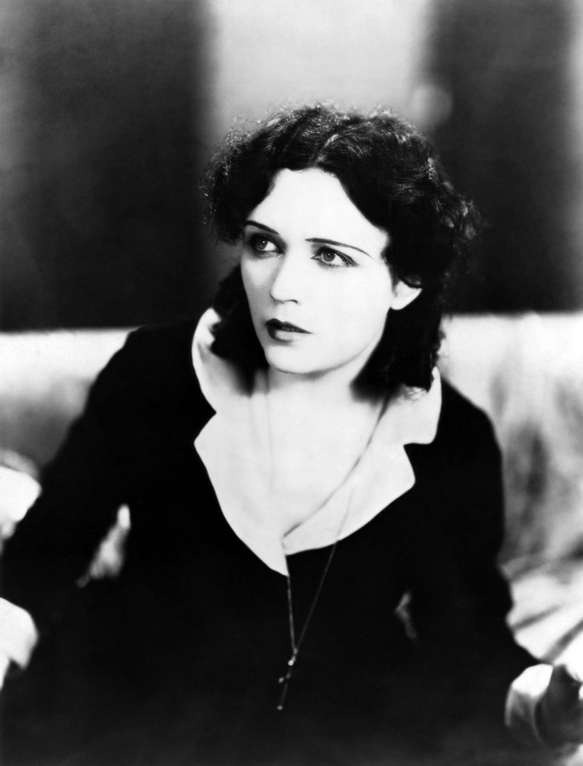 Pola Negri