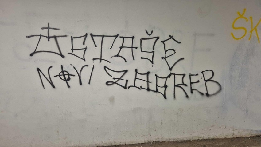 U Zagrebu osvanule preteće poruke Miloradu Pupovcu i ustaški simboli