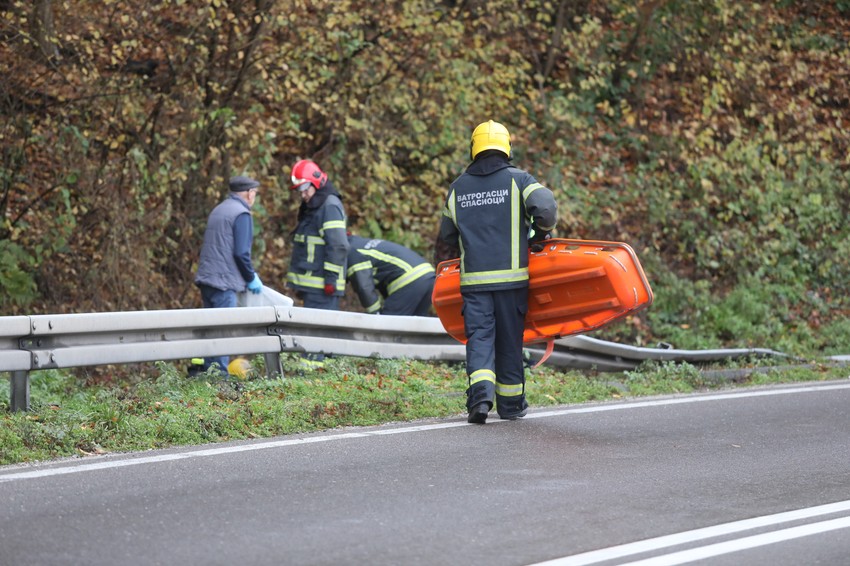 Izvlačenje auta u kojem je bila nestala Ana Radović