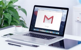 NASK ostrzega. Chodzi o oszustów rozsyłających problematyczne wiadomości e-mail