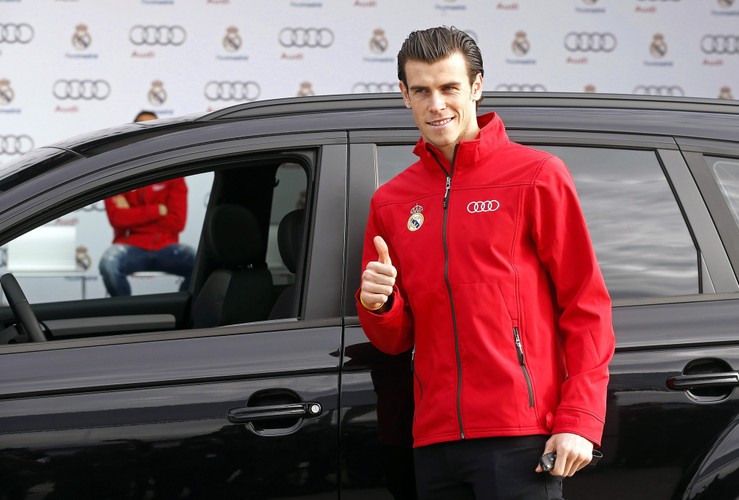 Piłkarze Realu Madryt dostali od audi nowe samochody