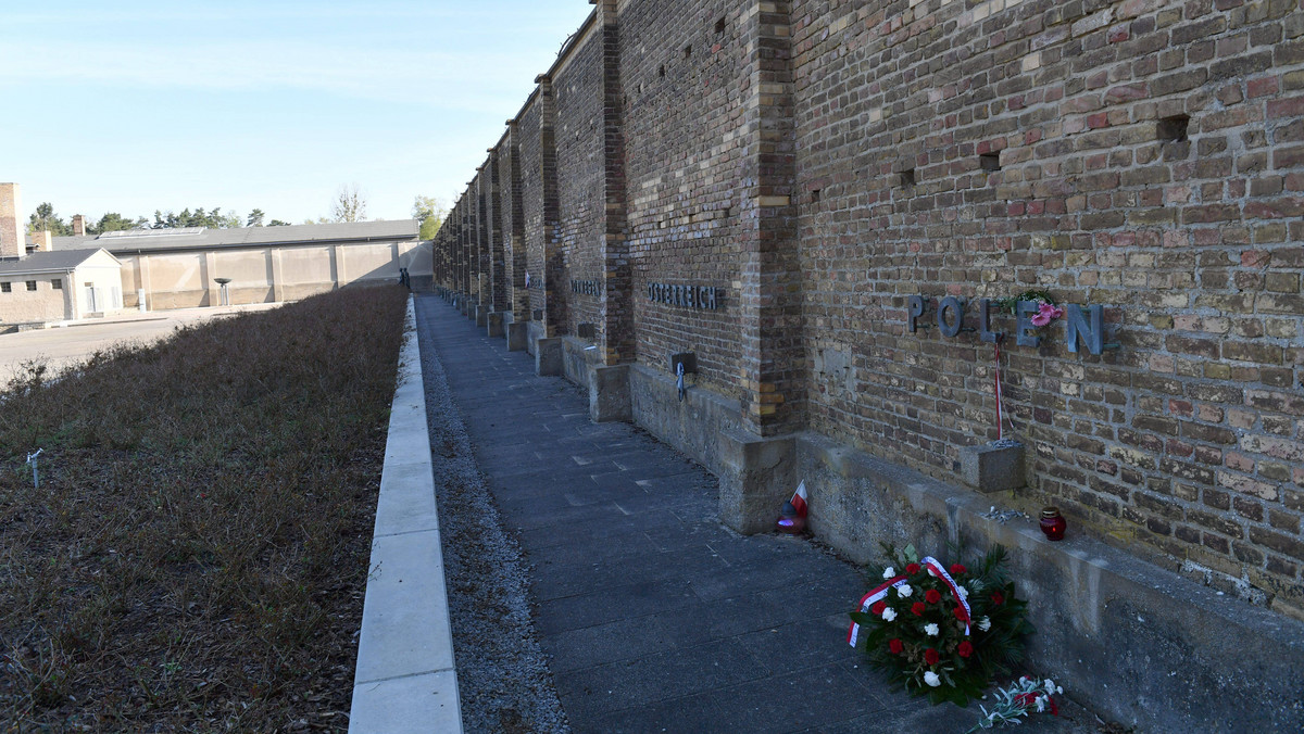 Od roku IPN nie może uzyskać zgody na prace na cmentarzu w Fuerstenbergu, gdzie pochowane są polskie więźniarki pomordowane w Ravensbrueck. Tymczasem Niemcy prowadzą rocznie dziesiątki prac ekshumacyjnych na terenie Polski - czytamy w dzisiejszym "Naszym Dzienniku".