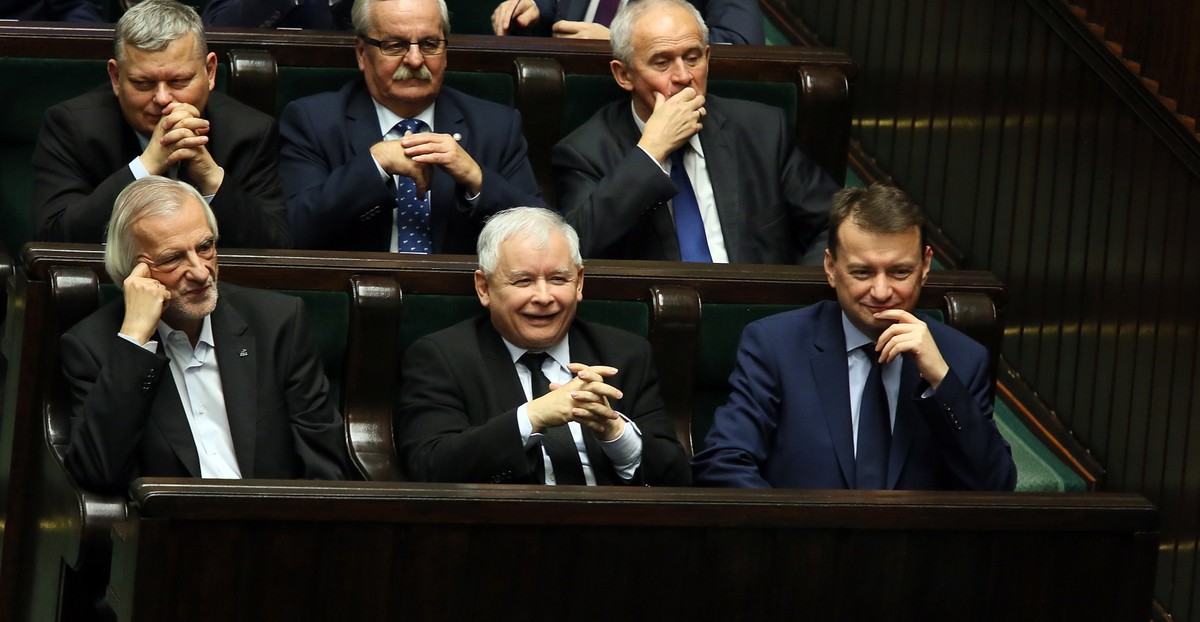 Trybunał sądzi, że ma nieograniczoną władzę, twierdzą politycy PiS