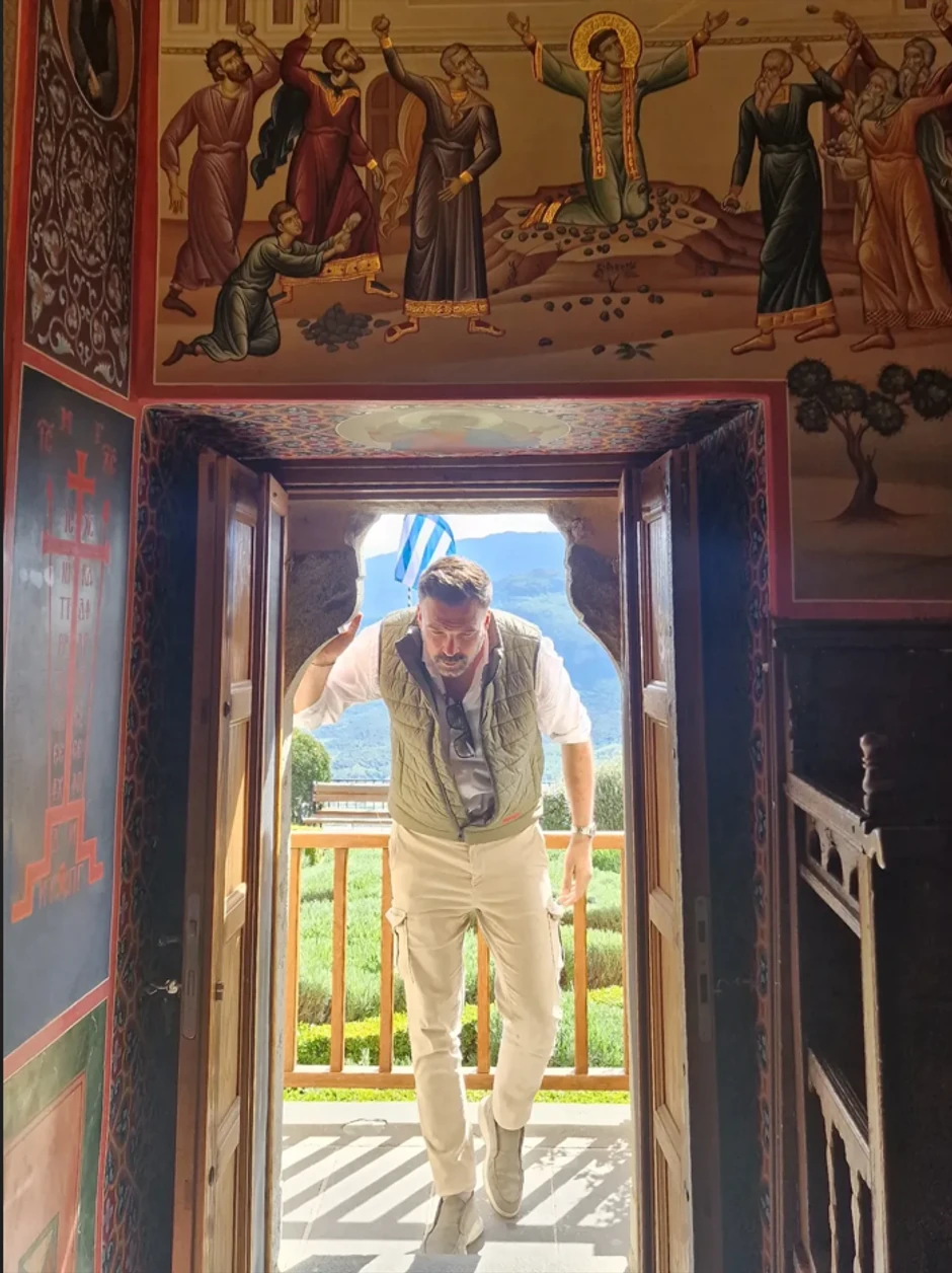 Ivan Bosiljčić obilazi svetinje u Grčkoj